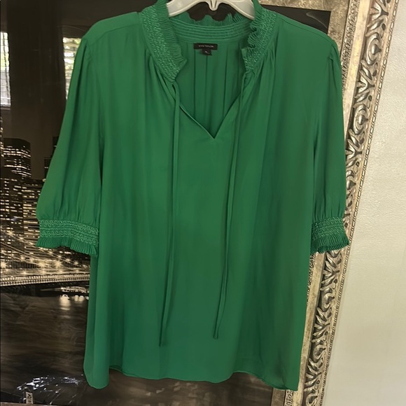 Ann Taylor Green Smocked 3/4 Sleeve Blouse - Picture 5 of 6
